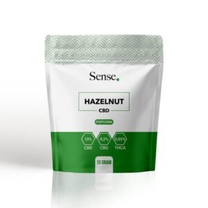 Billedet viser forsiden af indpakningen på vores hazelnut CBD popcorn Buds
