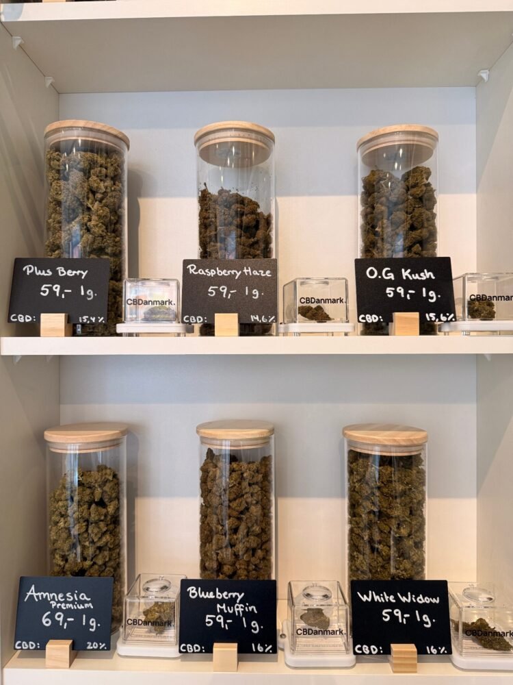 Jobs i CBD-butik i København.