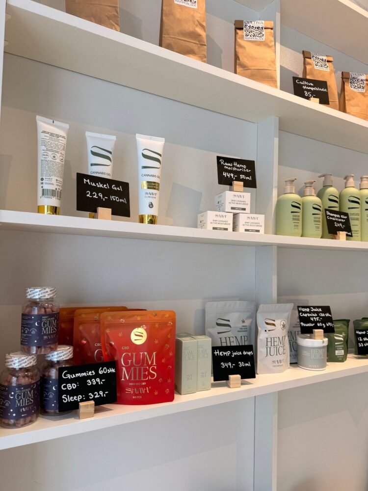 Arbejde med hamp- og CBD-produkter.