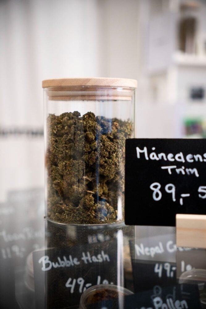 Cannabis-wellnessbutikker i Københavns centrum.